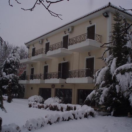 Aroanios Hotel Kleitoria Extérieur photo