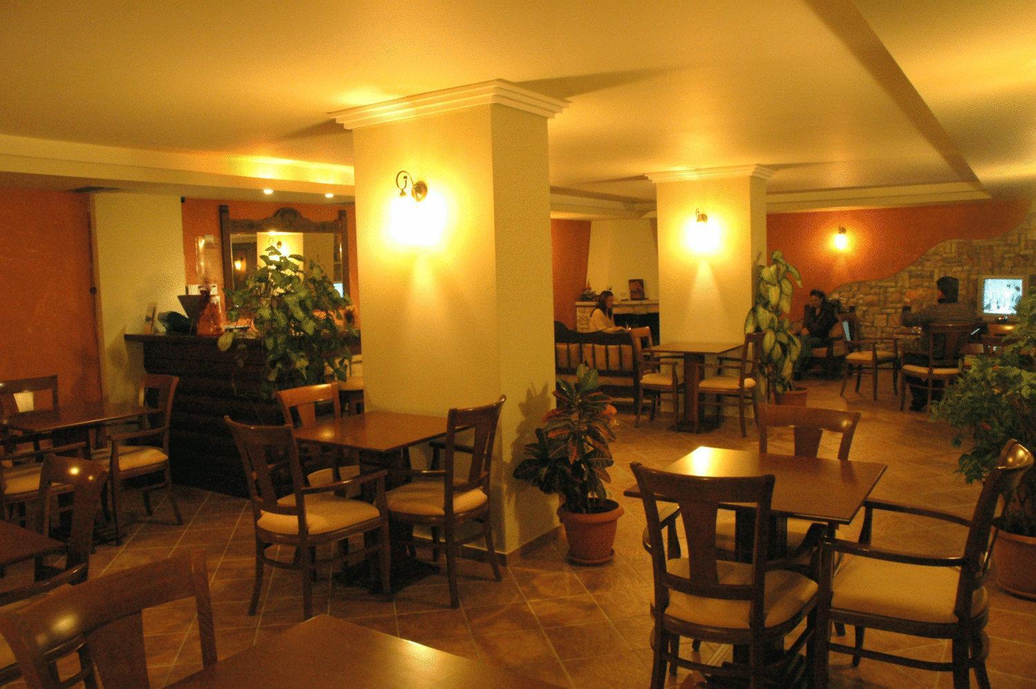 Aroanios Hotel Kleitoria Extérieur photo